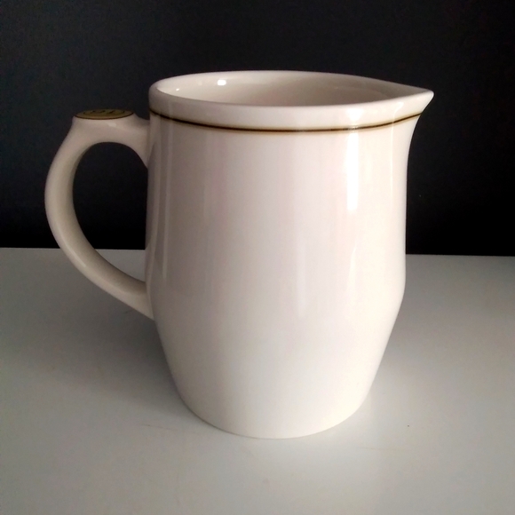 STARBUCKS- Cream Pitcher